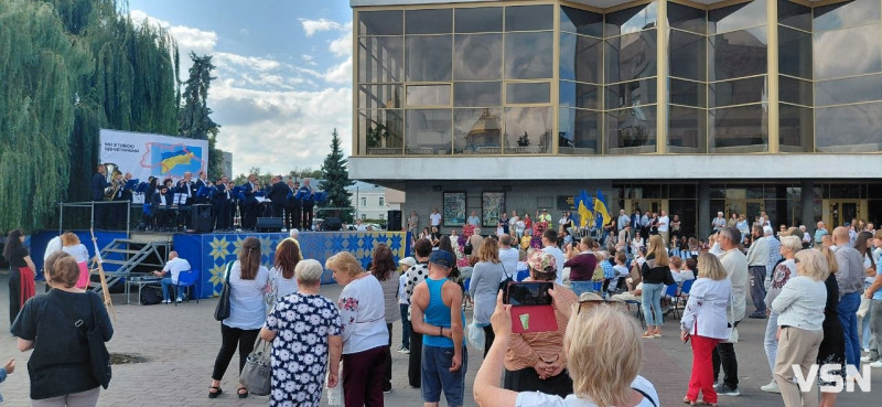 У Луцьку до Дня Незалежності відбувся концерт «З Україною в серці»