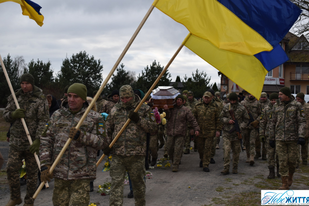 Побратими називали його безсмертним: на Волині попрощалися з Героєм Сергієм Бубалом