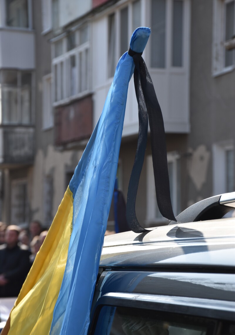 У Луцьку в останню путь провели загиблого воїна Максима Кузнєцова