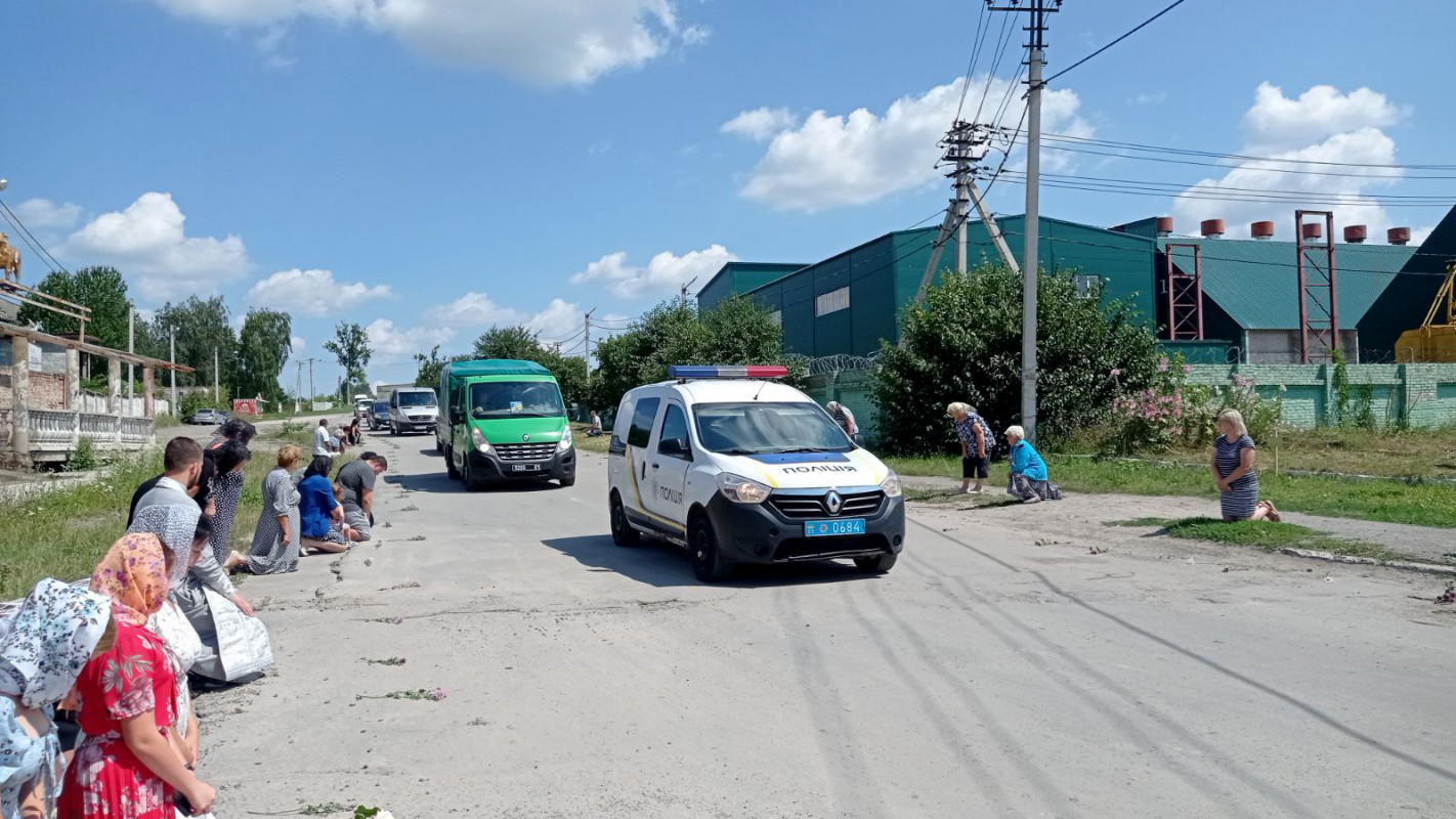 Був не раз поранений, але повертався на фронт: на Волині попрощалися з Героєм Михайлом Мітурою