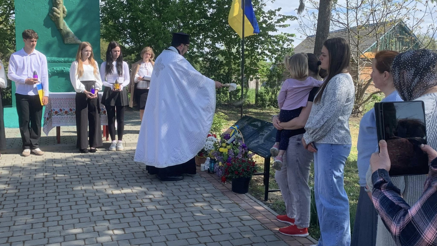 У громаді на Волині увіковічнили пам’ять двох Героїв-земляків