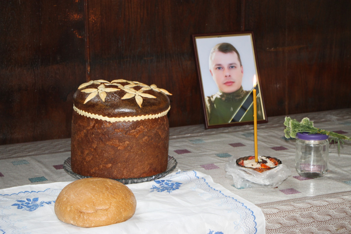 До свого 33-річчя не дожив лише п'ять днів: на Волині попрощалися з молодим Героєм Богданом Янчишиним