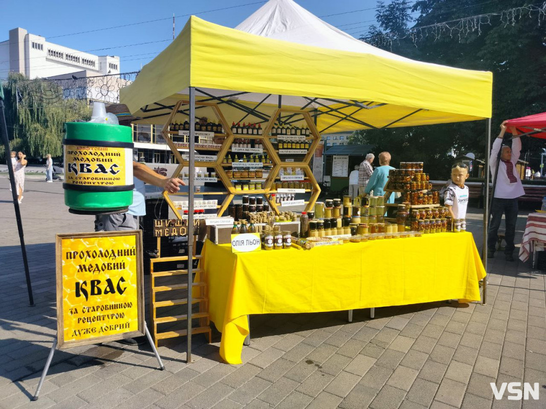 Як у Луцьку відзначають Маковія та що святять. Фоторепортаж