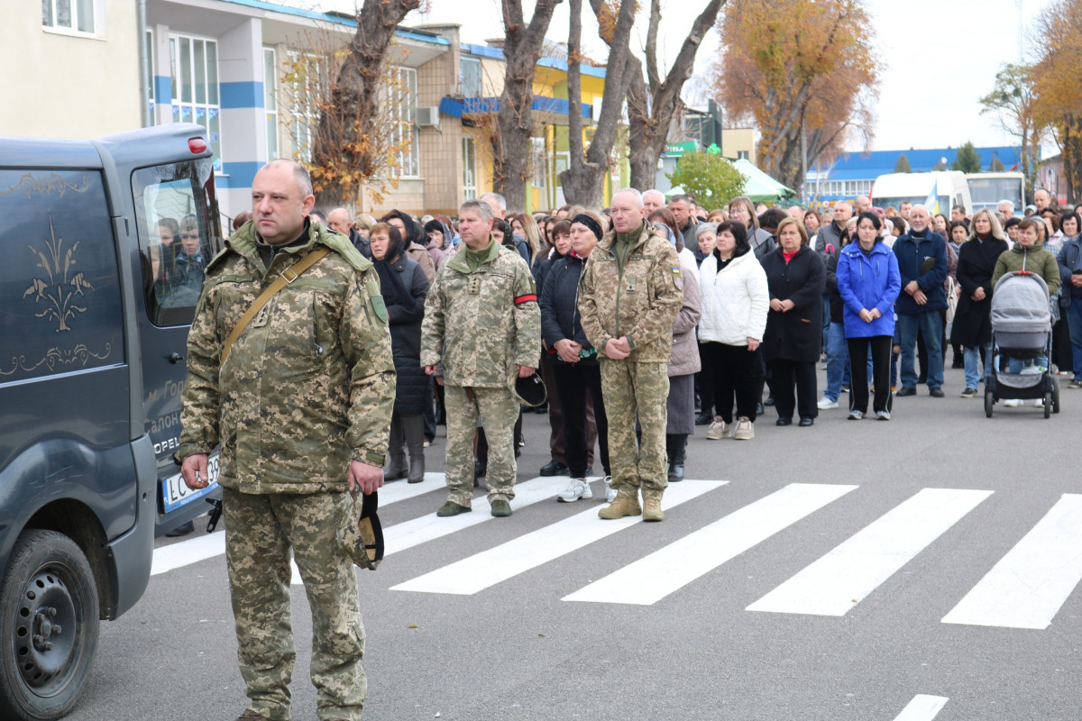 Більше двох років вважався зниклим безвісти: на Волині попрощались з Героєм Сергієм Матвіюком