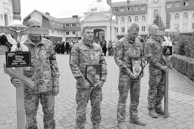 У Луцьку попрощалися з Героями Олександром Чиркою та Назаром Новосадом