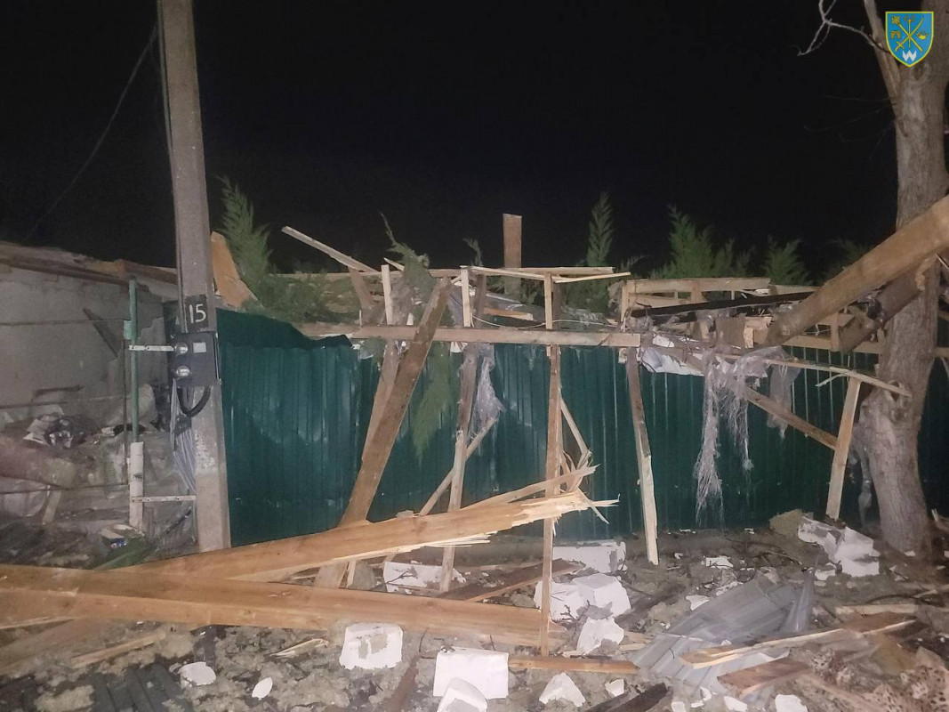 На Одещині збитий безпілотник впав у житловий квартал і вибухнув