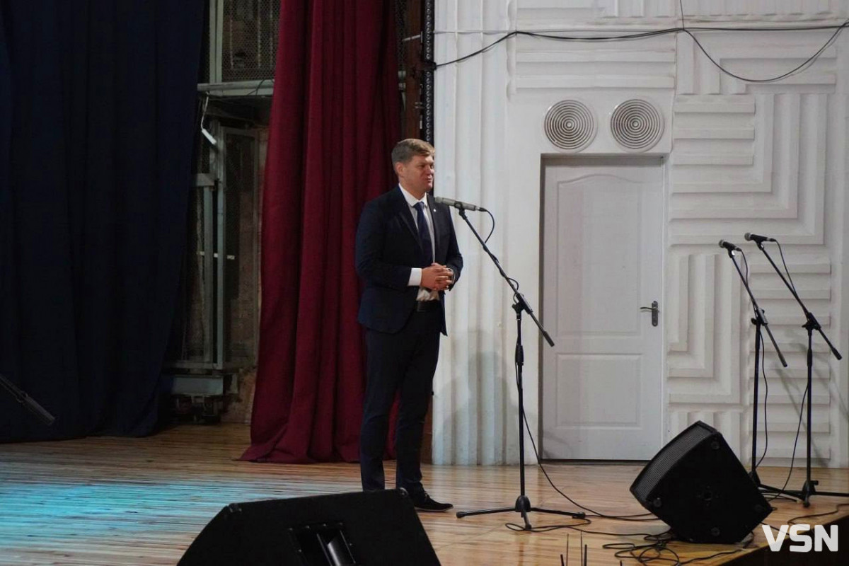 У Луцьку привітали освітян із професійним святом: кому вручили нагороди