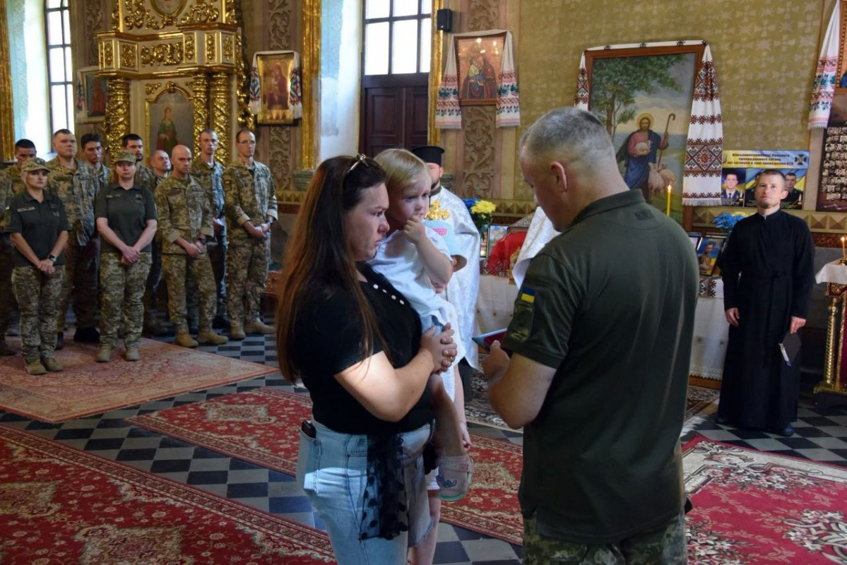 На Волині родинам загиблих прикордонників вручили посмертні державні нагороди