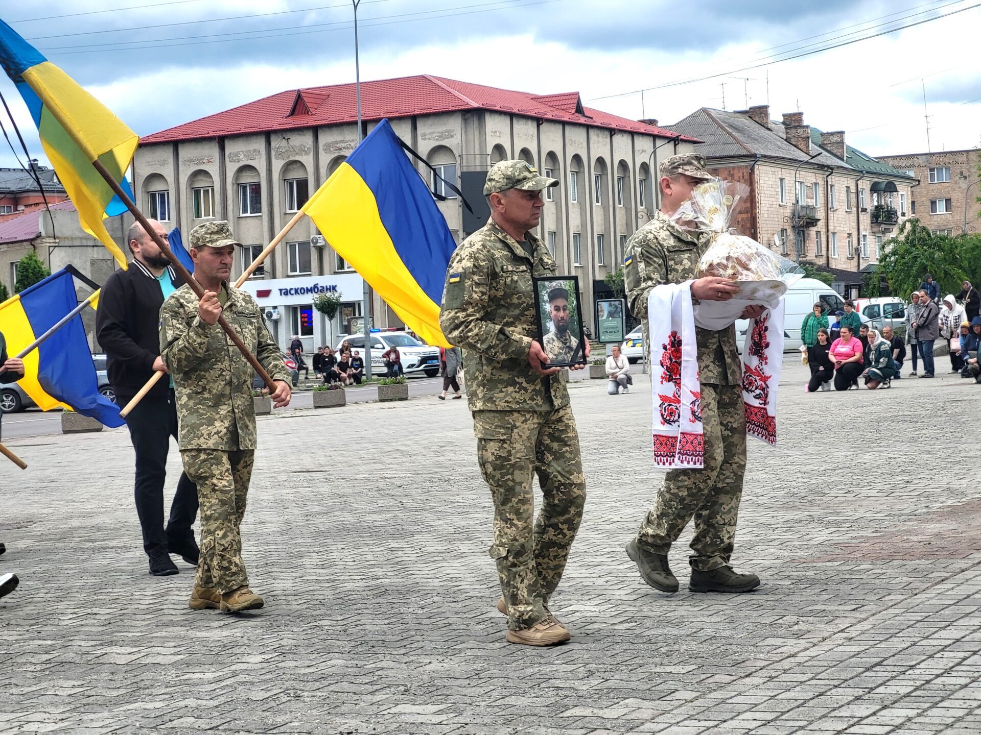«Вірили до останнього»: на Волині попрощалися з Романом Набієвим, який рік вважався зниклим безвісти