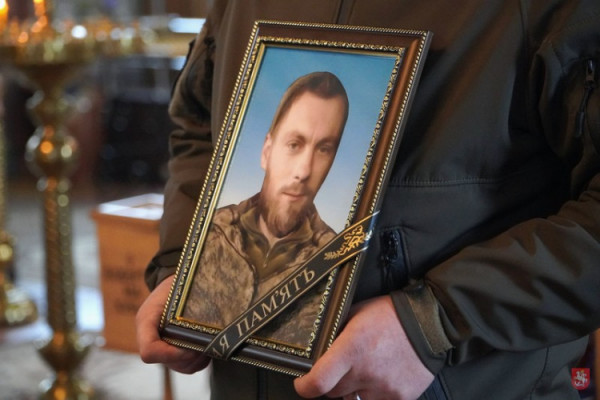 З першого дня вторгнення захищав Україну: на Волині попрощались із загиблим Героєм Дмитром Адамовичем