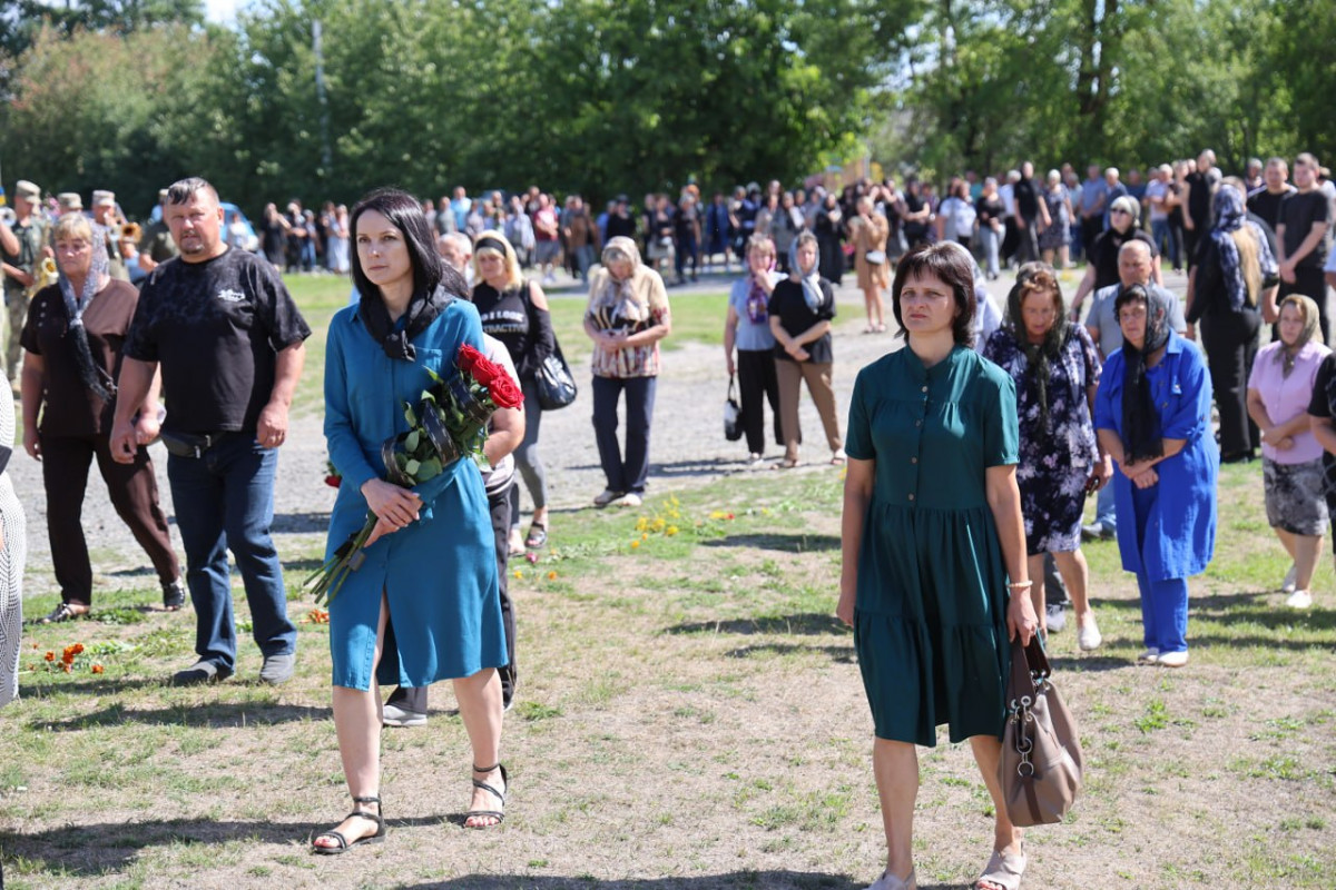 Навіки 51: у Луцькій громаді попрощалися з Героєм Русланом Снопком