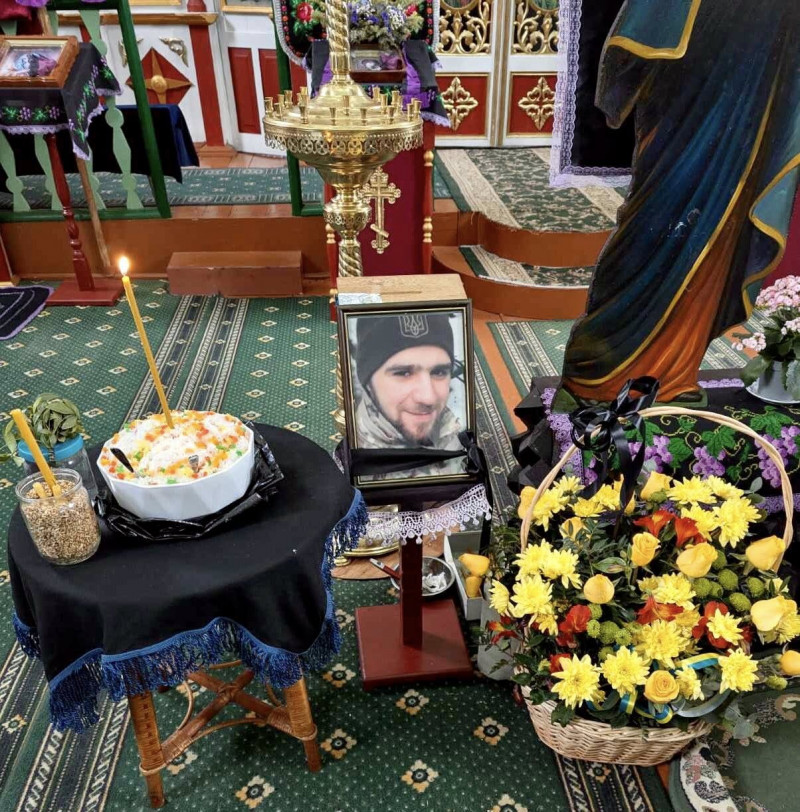Майже два роки вважався зниклим безвісти: на Волині попрощалися з молодим захисником Дмитром Шудрою