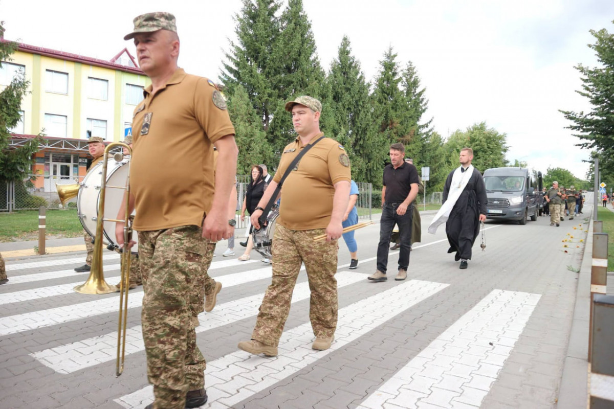 На Волині провели в останню путь захисника Володимира Соняка