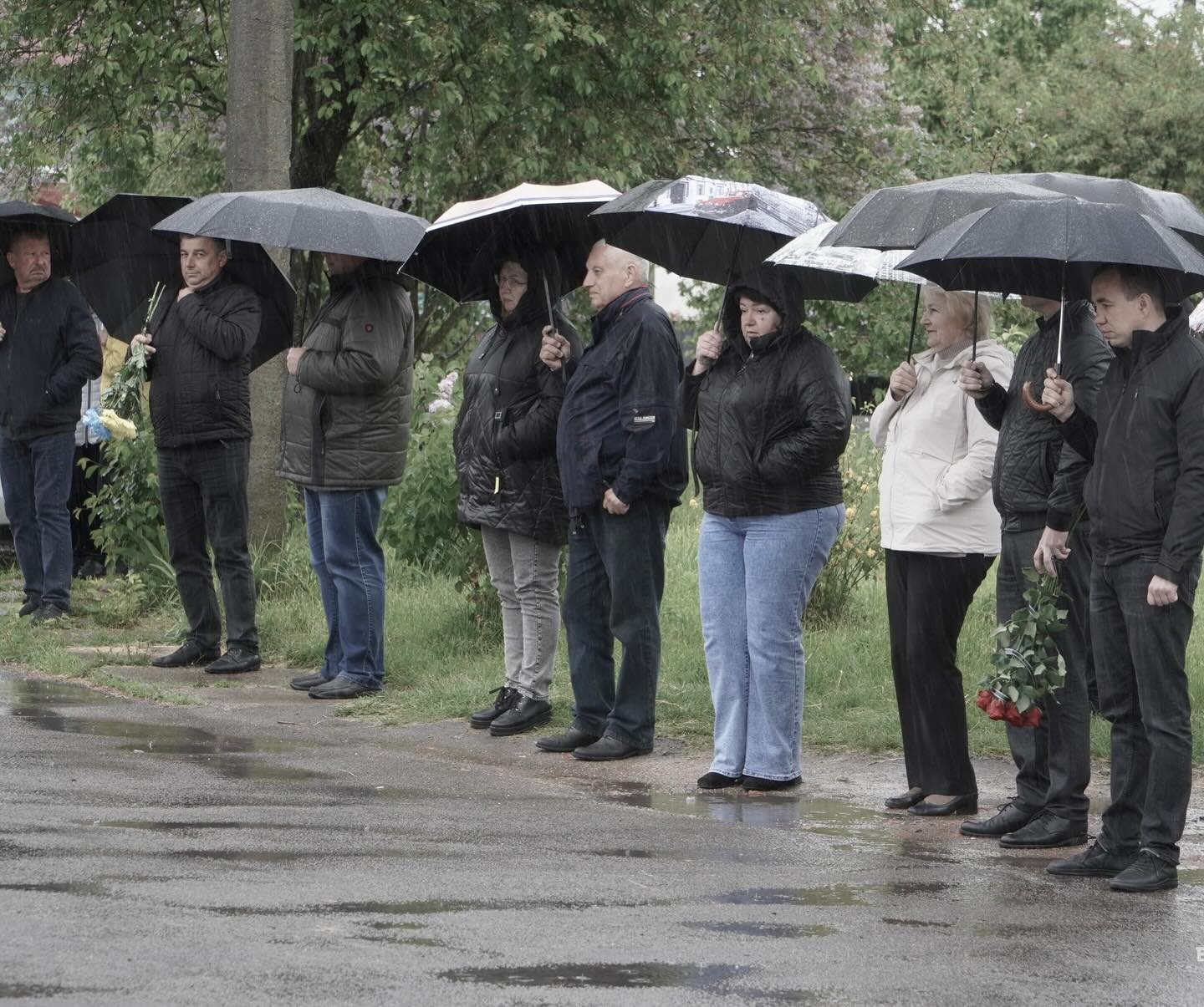 Герой, якому назавжди 59: на Волині в останню дорогу провели полеглого на фронті Павла Ковальчука