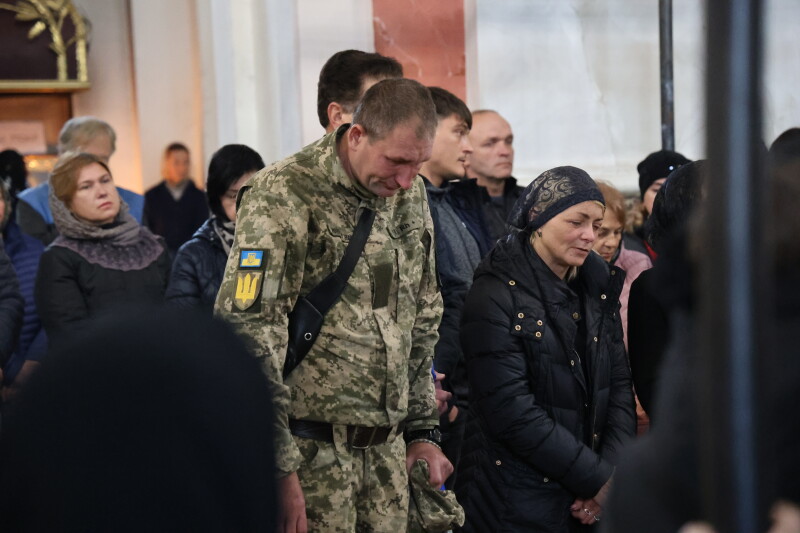 Загинув у бою: у Луцьку прощались із Героєм Геннадієм Шепетюком