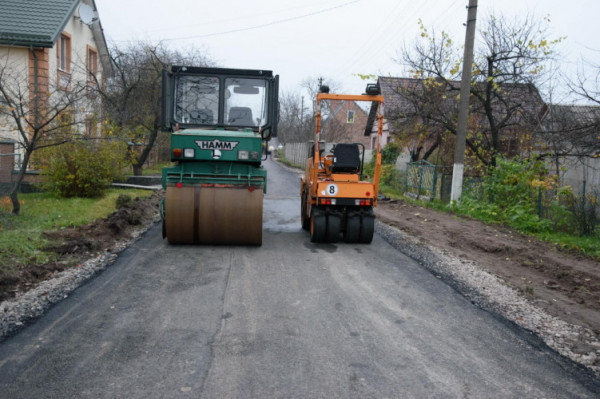 У Луцькій громаді ремонтують дороги