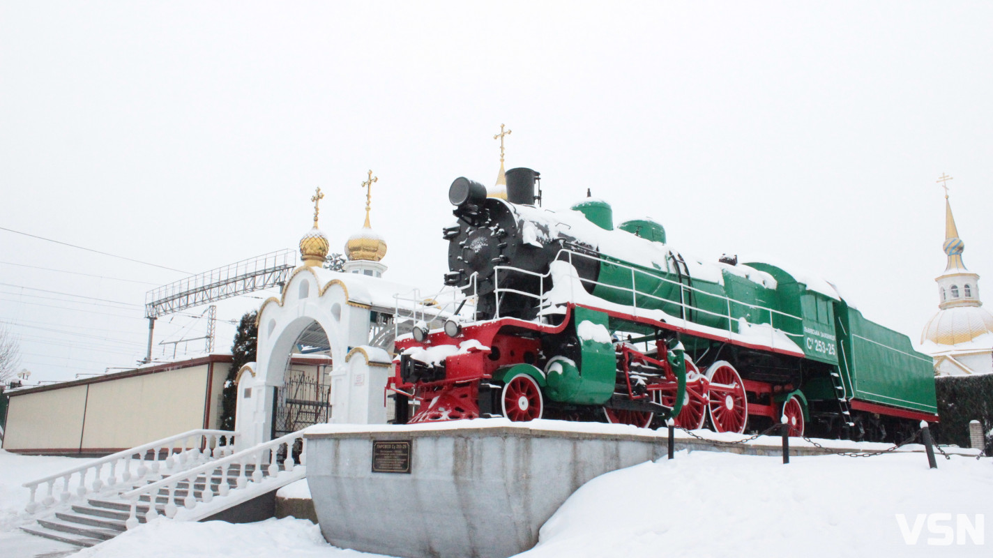 32 роки стажу, сотні тисяч кілометрів та безліч людських доль: провідниця з Волині про залаштунки роботи на залізниці