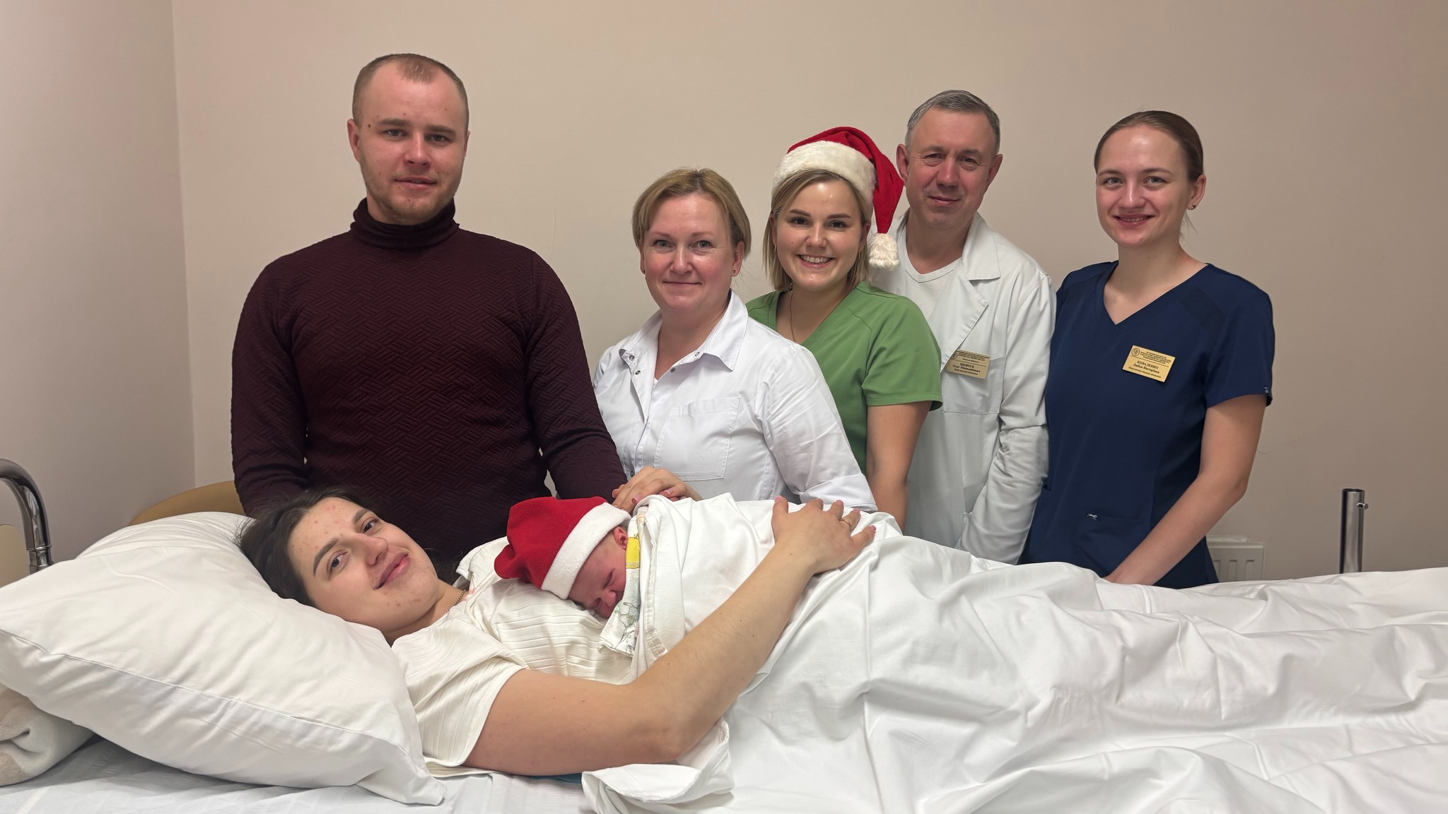 Під час повітряної тривоги у новорічну ніч в Луцьку народилося четверо немовлят - три дівчинки і хлопчик