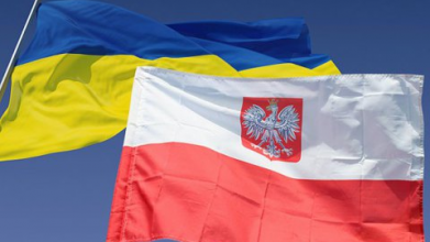 Повне розблокування кордонів: Федерації перевізників України і Польщі уклали спільну декларацію