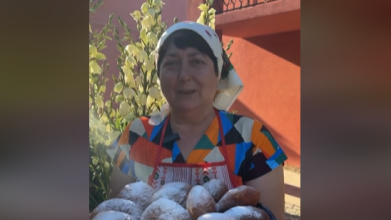 Пухкі й соковиті шацькі пончики: рецепт легендарного смаколика
