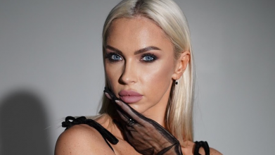 Артистці з Луцька, яка бореться з важкою недугою, збиратимуть кошти на лікування