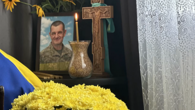 Загинув півтора року тому у бою на Донеччині: на Волині поховали Героя Василя Панасюка