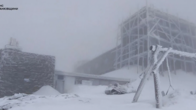 погода в Україні, Карпати замело снігом