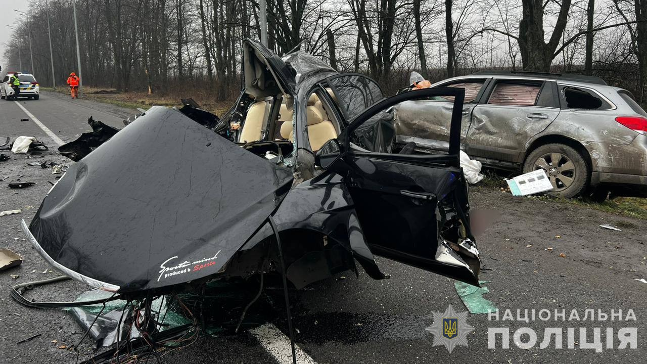 На Вінниччині в ДТП загинули 23-річний волинянин і троє пасажирів