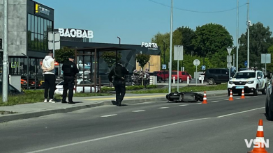 Біля Луцька сталася аварія: постраждав мотоцикліст