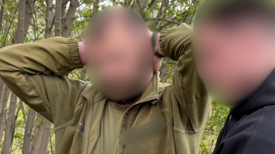 На Волині посадовець ТЦК і ексвійськовий за гроші знімали з розшуку військовозобов’язаних