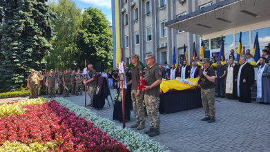 Навіки 30 і 38: на Волині в останню путь провели молодих Героїв, життя яких забрала війна