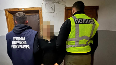 Скористалась скрутним становищем: у Луцьку жінка втягнула знайому в проституцію