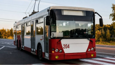 У Луцьку запустять додатковий тролейбус до кладовища в Гаразджі