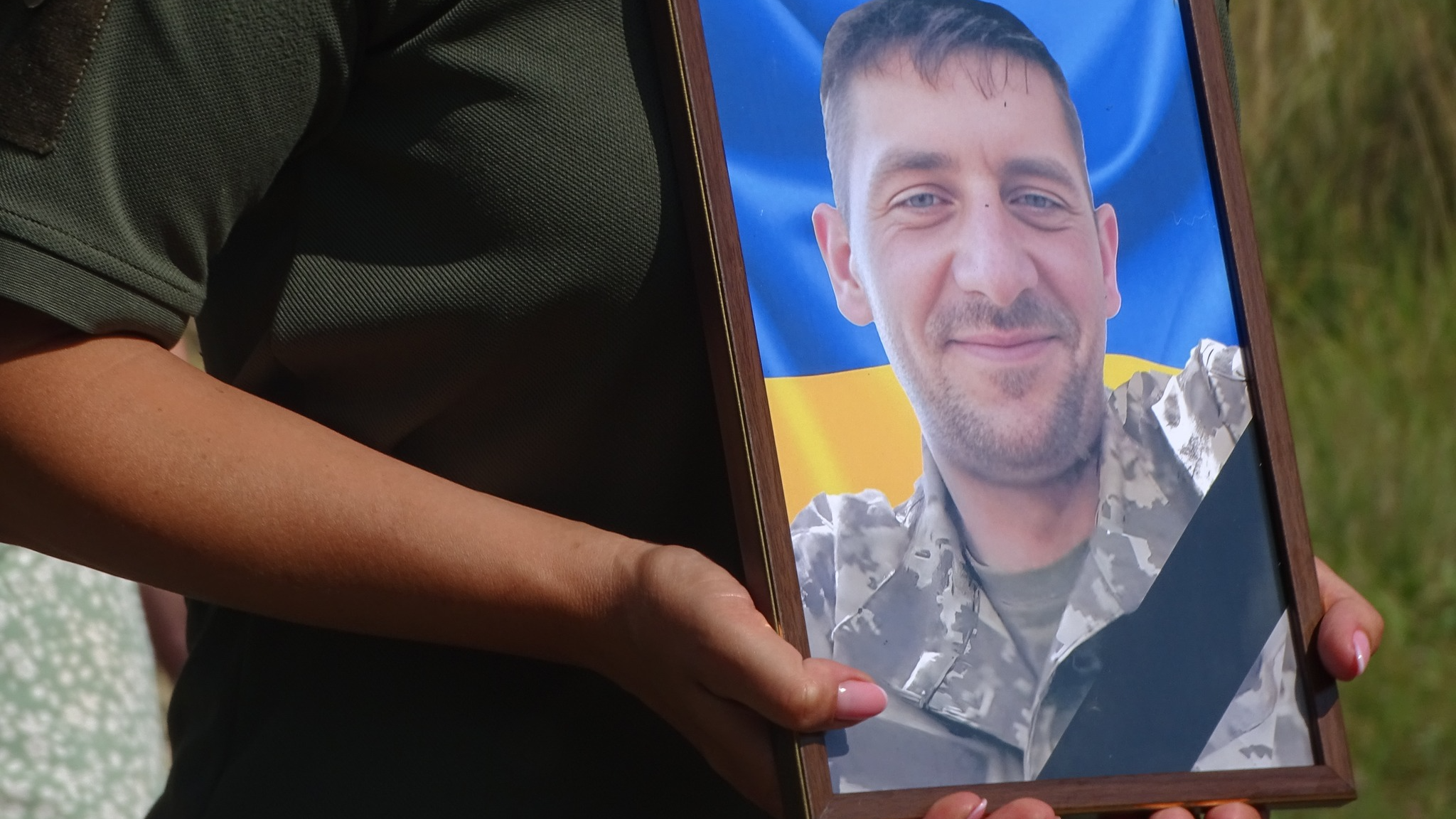 Надію на диво обірвала жахлива звістка: на Волині поховали Героя Володимира Мороза, який рік вважався зниклим безвісти