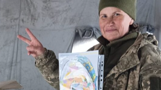 35 років у школі — і нове життя на фронті: історія волинянки, яка стала бойовою медикинею