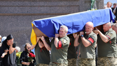 У Луцьку попрощалися із захисником Валерієм Скрицьким
