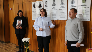 Волинський університет вшанував загиблих захисників – студента Володимира Стогнія та випускника Назарія Літвінцова