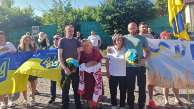 У Луцьку зустріли звільнених з полону бійців 14-ї бригади Валерія Кодню та Івана Баса