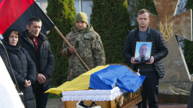 Через три місяці після мобілізації загинув: волиняни попрощалися з Вячеславом Бовконюком