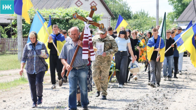 Загинув понад рік тому: на Волині поховали Героя Василя Душенка