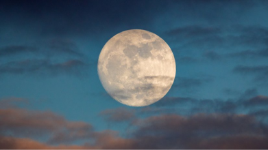 Фази Місяця у грудні 2025 року: у які дати нічого не можна планувати