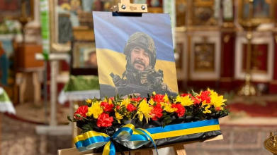 На Волині провели в останню путь Героя Андрія Грущука, який загинув понад 2 роки тому