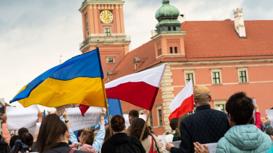 Повернення українських біженців в Україну, Польща
