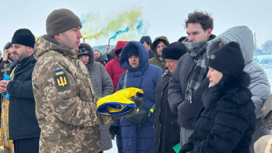 Зі сльозами та молитвою: Волинь провела на вічний спочинок воїна Андрія Велимця