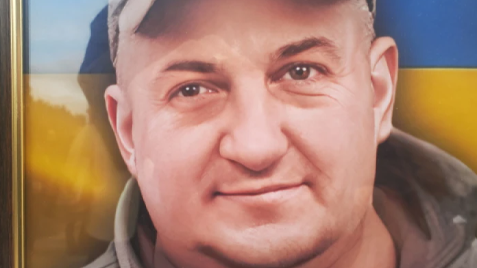 У відпустці відзначив дні народження дітей, зустрівся зі всіма родичами та поїхав, а через 10 днів життя обірвалося: спогади про Героя з Волині