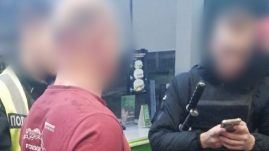 На Волині п’яний чоловік зарізав знайомого