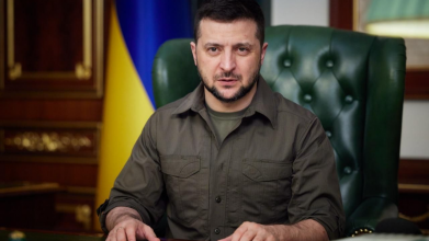 Зеленський пропонує прирівняти корупцію до держзради на час війни в Україні