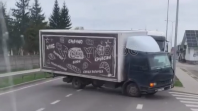ДТП на Волині: вантажівка протаранила хлібовоз