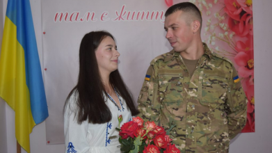 Місяць тому приїжджав на 2 дні, щоб одружитися: на війні загинув волинянин Дмитро Зімич