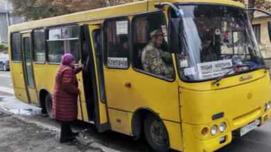 У Луцьку продовжать договори на двох приміських автобусних маршрутах